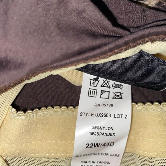 NEW! Coco Reef Plus 22W 44D Coffee Bean Brown Snake Print Twist Tankini Top - Picture 6 of 9